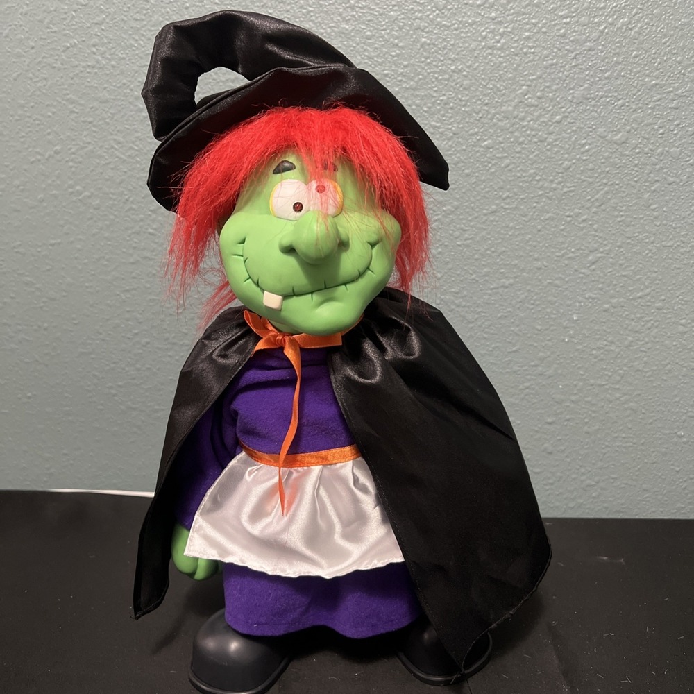 Vtg Halloween Vigor 1997 Animated Witch Monster Doll Music Walking Laughing 16X8